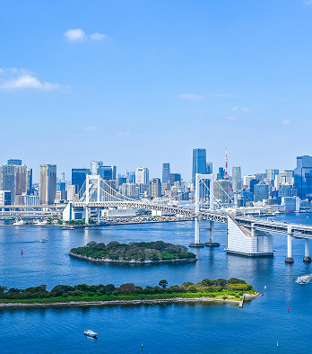 都市に広がる水辺の風景